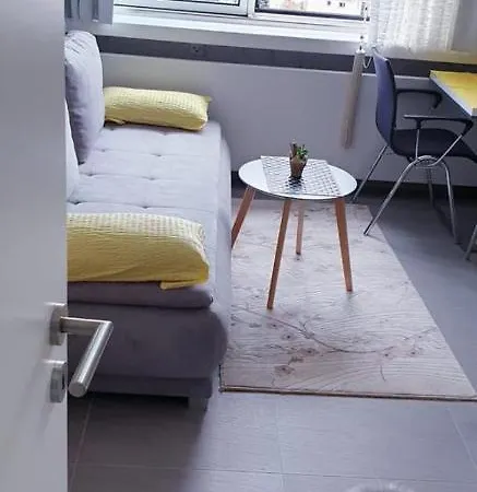 Einzimmer Im Si-centrum Stuttgart-moehringen Appartamento *